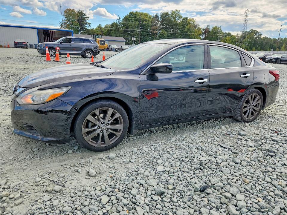 NISSAN ALTIMA 2018 with VIN 1N4AL3AP3JC282018 - Photo from auction