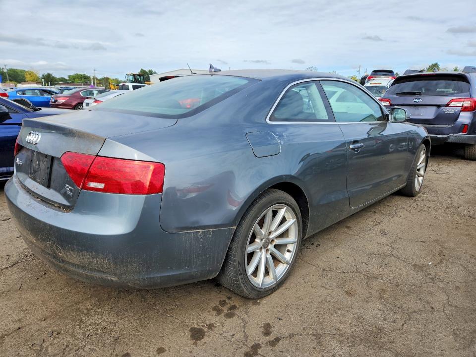 صورة رقم 3 من المزاد - 2015 AUDI A5 مع VIN WAUGFAFR4FA004268