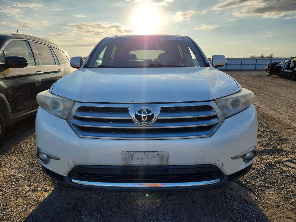 Photo 5 from auction – 2012 TOYOTA HIGHLANDER with VIN 5TDZK3EH7CS066502