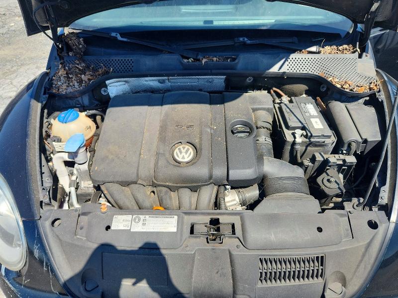 Photo 11 from auction – 2012 VOLKSWAGEN BEETLE with VIN 3VWJP7AT0CM609699