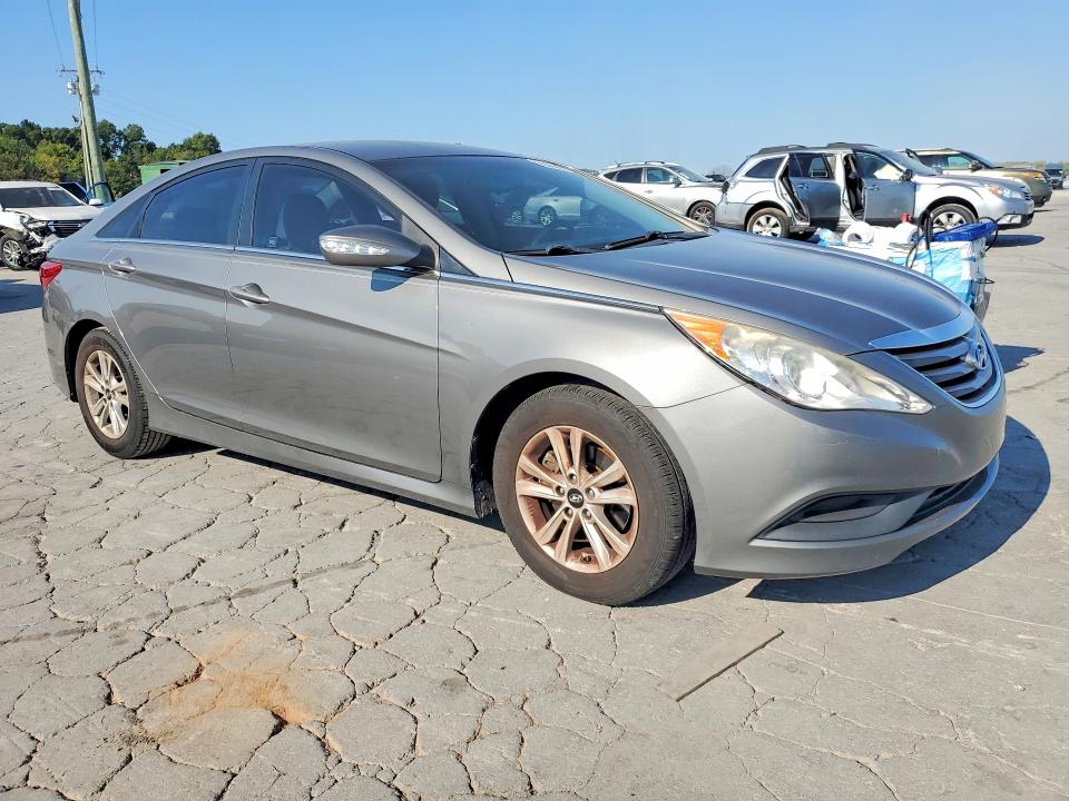 Photo 4 from auction – 2014 HYUNDAI SONATA with VIN 5NPEB4AC5EH929482