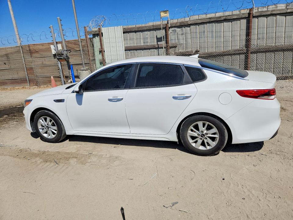 Photo 2 from auction – 2016 KIA OPTIMA with VIN KNAGT4L31G5102453