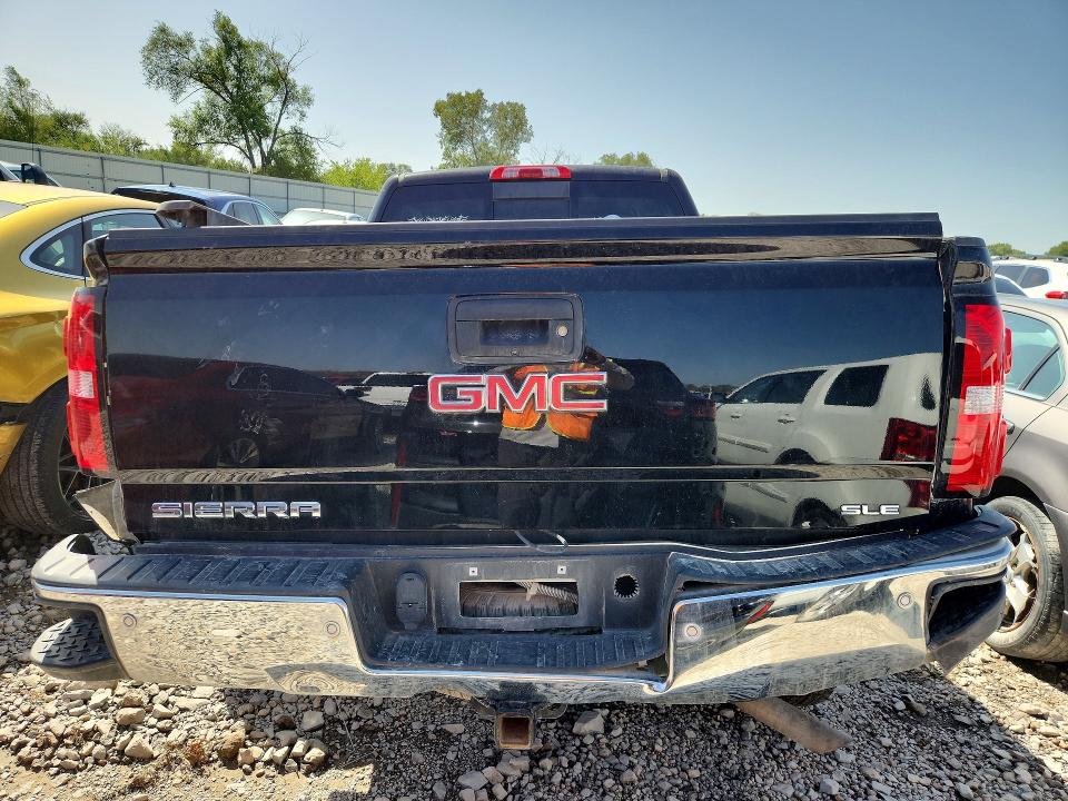 Foto 6 de la subasta – 2018 GMC SIERRA con VIN 1GTV2MEC9JZ255432