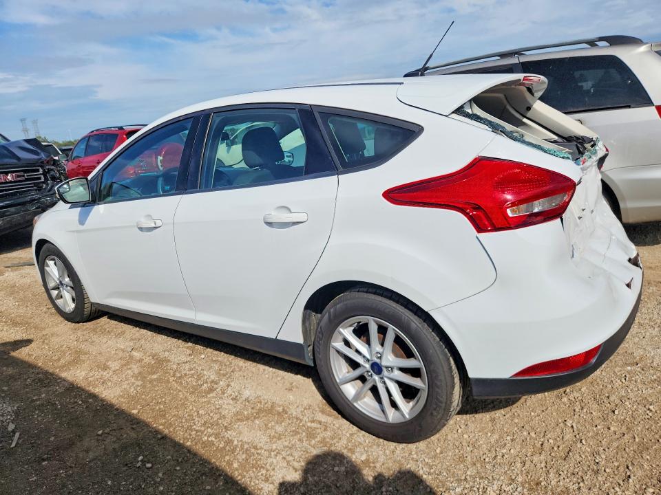 Снимка 2 от търг – 2017 FORD FOCUS с VIN 1FADP3K27HL262823