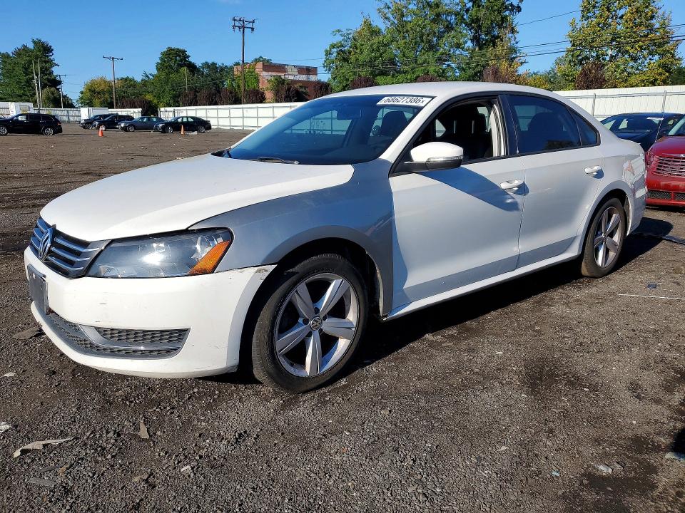 Photo 1 from auction – 2014 VOLKSWAGEN PASSAT with VIN 1VWAT7A36EC098029