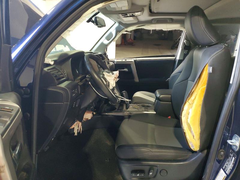 Photo 7 from auction – 2019 TOYOTA 4RUNNER with VIN JTEBU5JR7K5680150