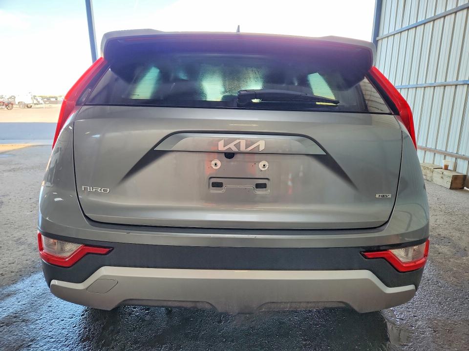 Photo 6 from auction – 2026 KIA NIRO with VIN KNDCP3LE1T5341772