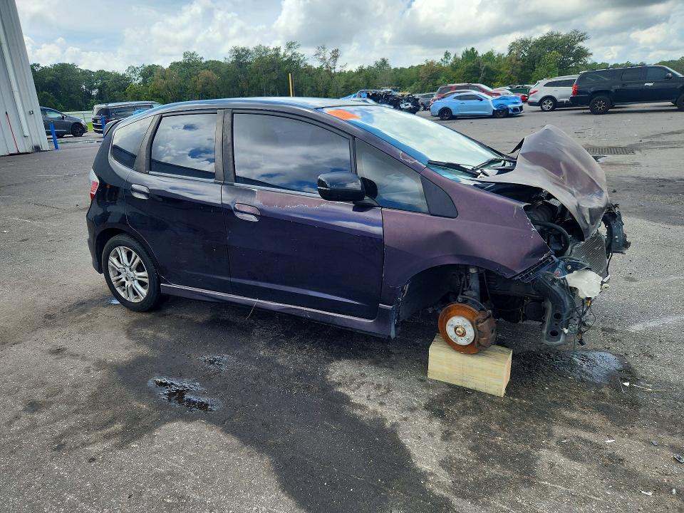 Photo 4 from auction – 2013 HONDA FIT with VIN JHMGE8H6XDC075024