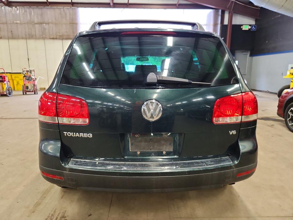 Photo 6 from auction – 2005 VOLKSWAGEN TOUAREG with VIN WVGZG77LX5D031330