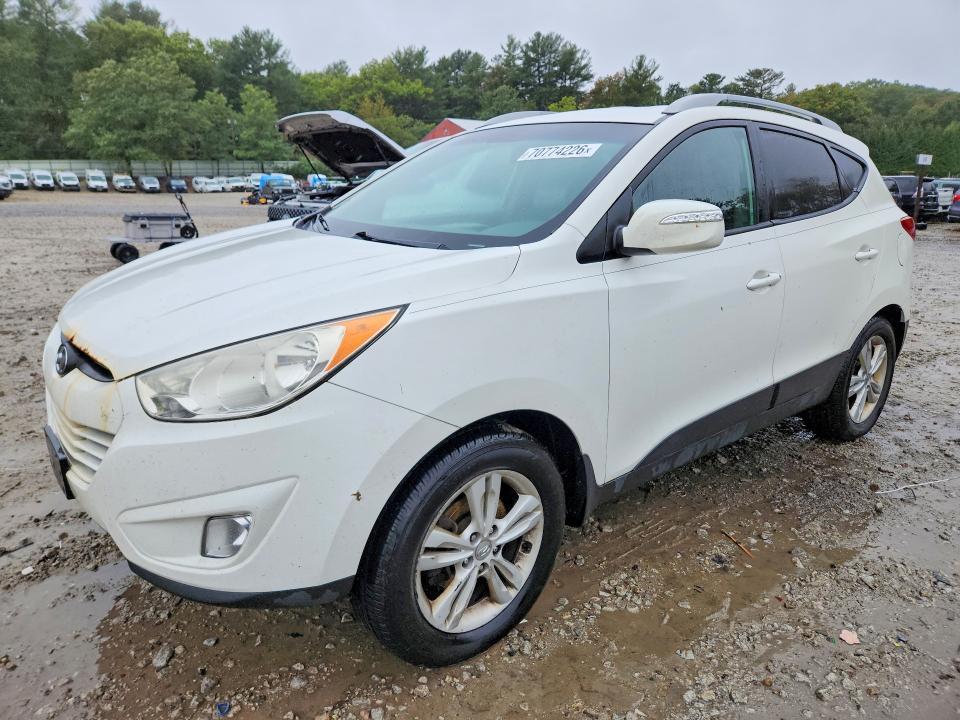HYUNDAI TUCSON 2013 with VIN KM8JU3AC0DU684786 - Photo from auction