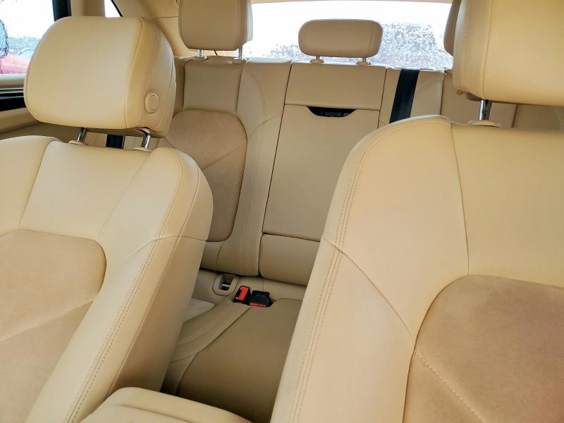 Фото 10 с аукциона – 2015 PORSCHE MACAN с VIN WP1AB2A55FLB50356