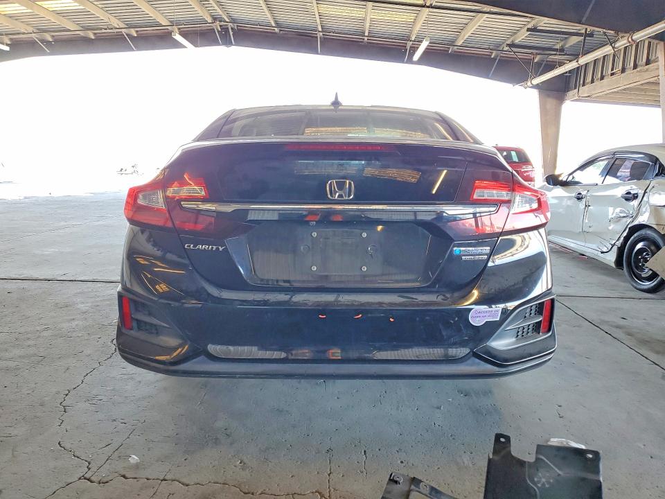 Photo 6 from auction – 2018 HONDA CLARITY with VIN JHMZC5F32JC019757