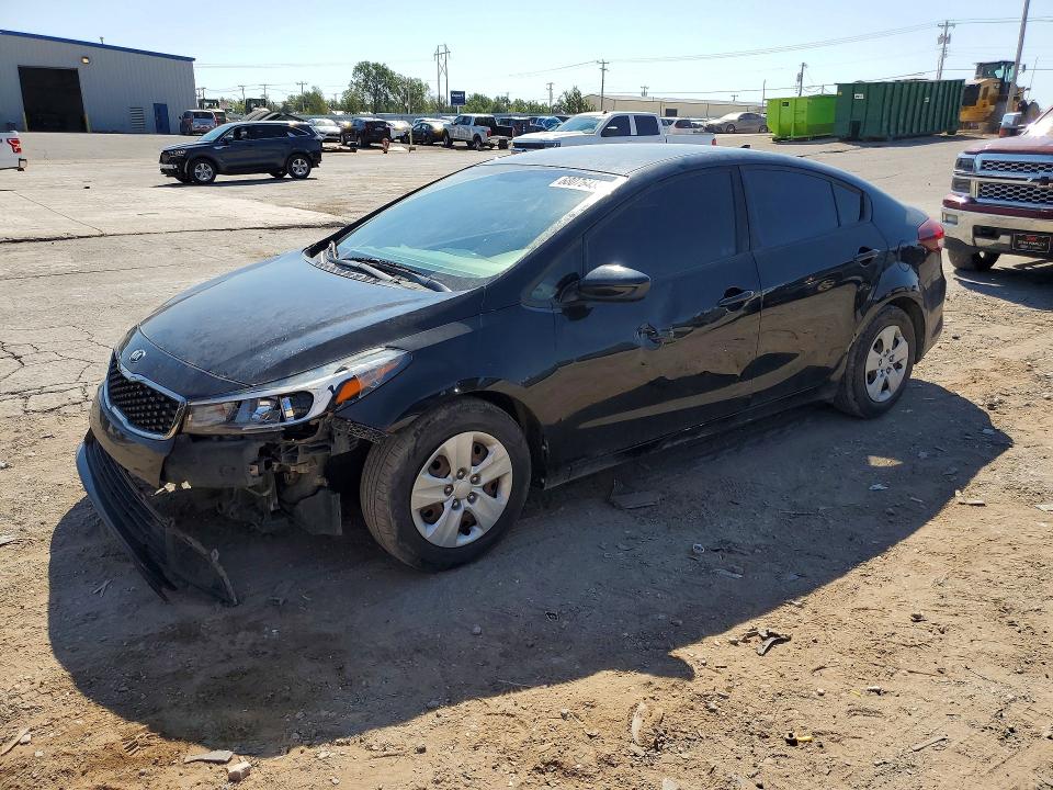 KIA FORTE 2018 with VIN 3KPFK4A75JE228334 - Photo from auction