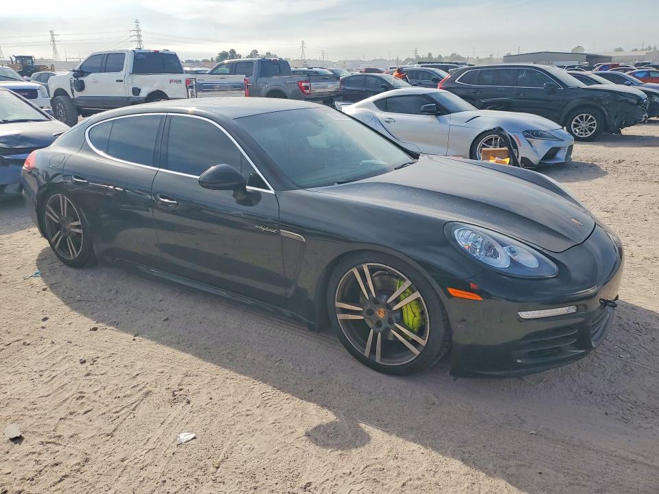 Photo 4 from auction – 2014 PORSCHE PANAMERA with VIN WP0AD2A79EL044889