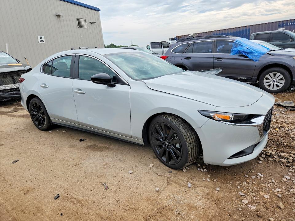 صورة رقم 4 من المزاد - 2024 MAZDA 3 مع VIN 3MZBPABM3RM435032