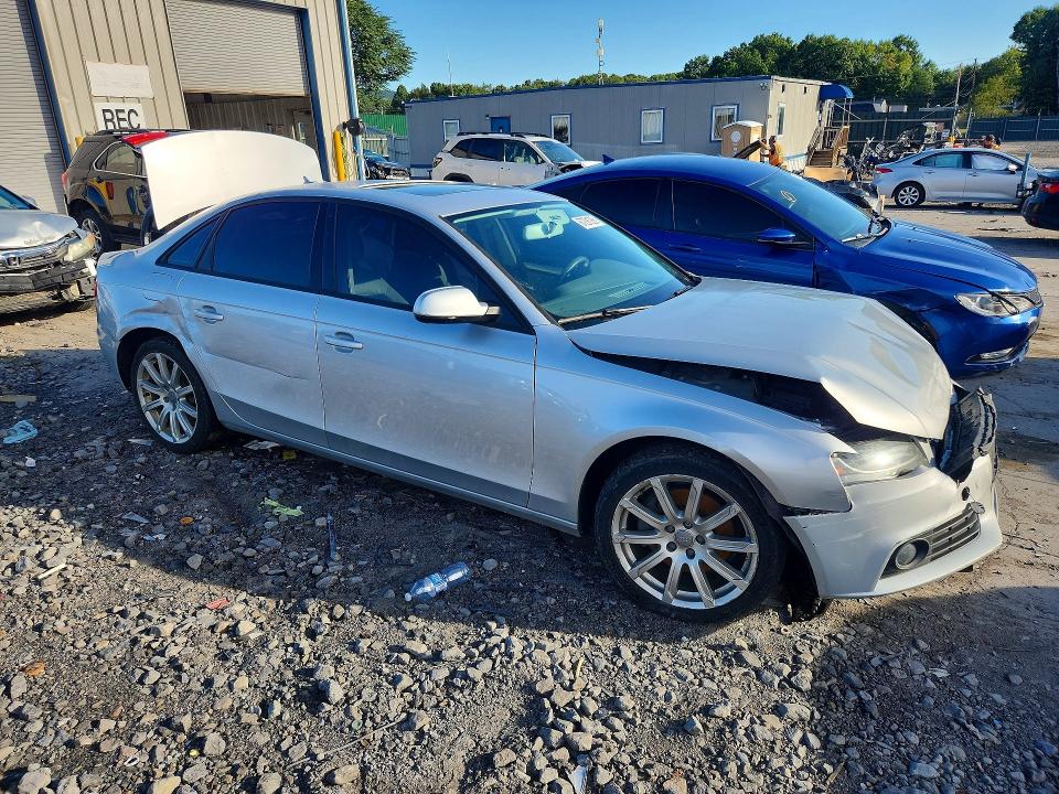 Photo 4 from auction – 2011 AUDI A4 with VIN WAUBFAFL4BN007275
