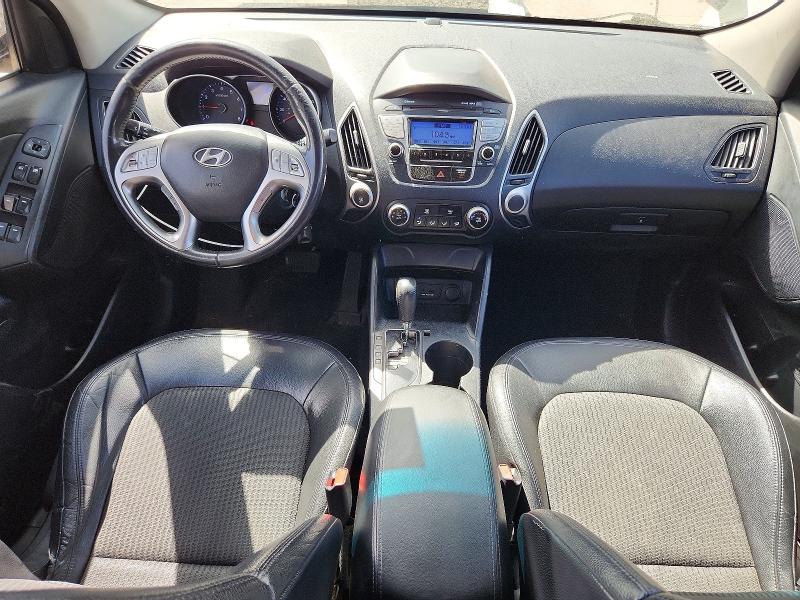 Photo 8 from auction – 2011 HYUNDAI TUCSON with VIN KM8JU3AC5BU265054