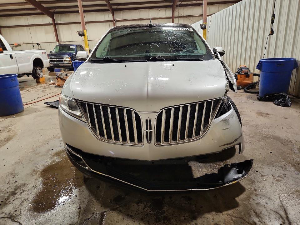 Photo 5 from auction – 2014 LINCOLN MKX with VIN 2LMDJ8JK6EBL07708