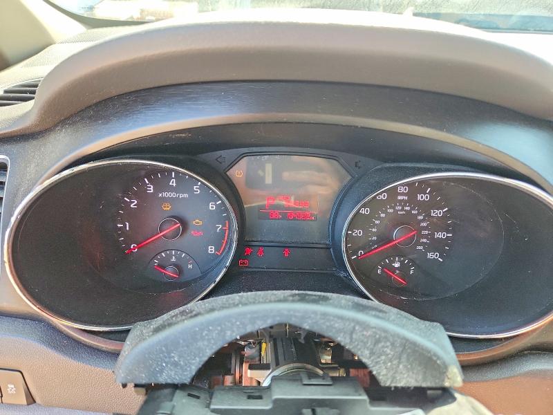 Photo 9 from auction – 2016 KIA SEDONA with VIN KNDMA5C15G6150337