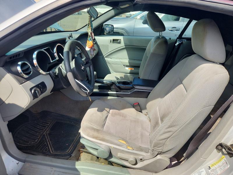 Photo 7 from auction – 2005 FORD MUSTANG with VIN 1ZVFT84N755192563