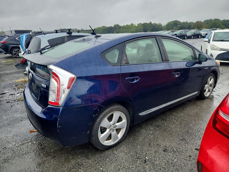 صورة رقم 3 من المزاد - 2012 TOYOTA PRIUS مع VIN JTDKN3DU6C1545224