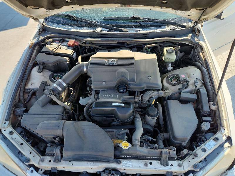 Снимка 11 от търг – 2001 LEXUS IS с VIN JTHBD182110007712