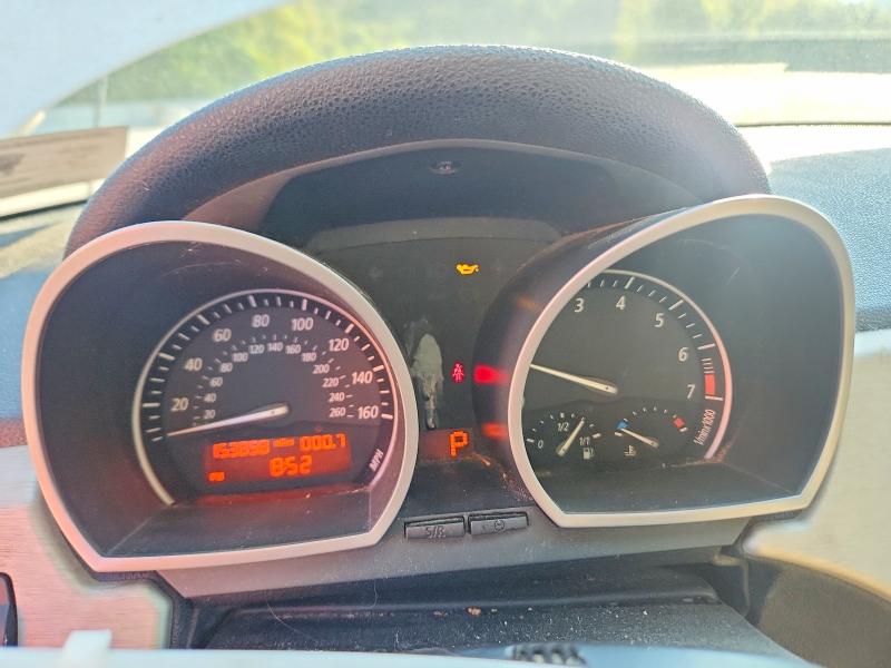 Photo 9 from auction – 2005 BMW Z4 with VIN 4USBT33545LS54965