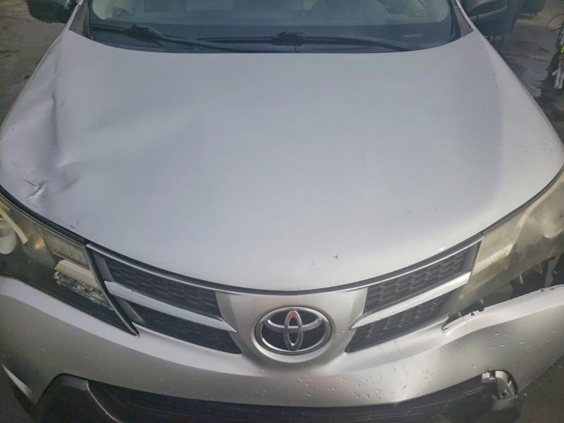 Photo 11 from auction – 2013 TOYOTA RAV4 with VIN JTMBFREV6D5014056