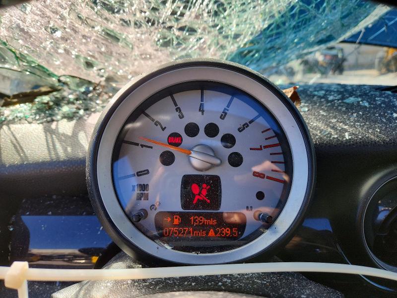 صورة رقم 9 من المزاد - 2010 MINI COOPER مع VIN WMWMF3C50ATU79008