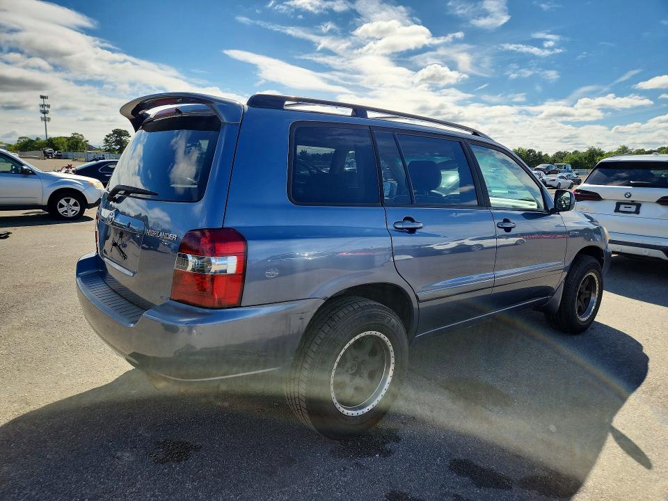 صورة رقم 3 من المزاد - 2005 TOYOTA HIGHLANDER مع VIN JTEEP21A050070945