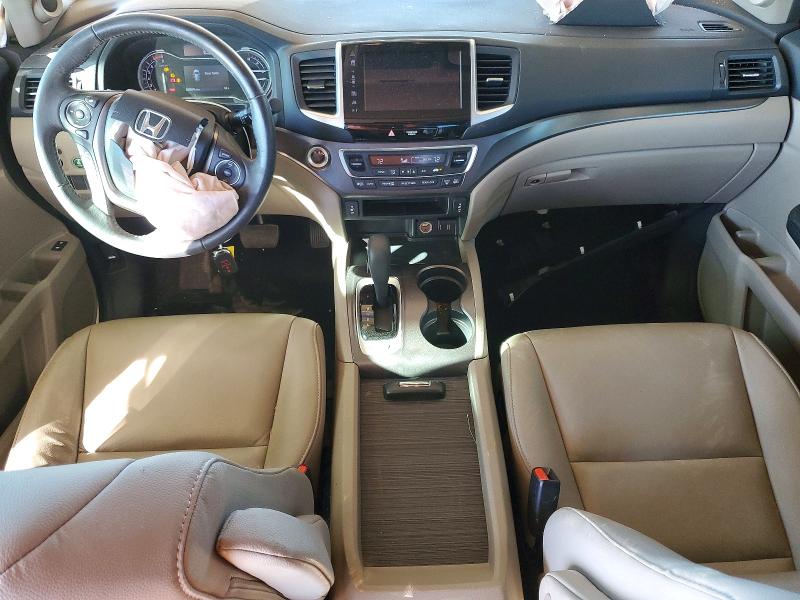 Снимка 8 от търг – 2017 HONDA PILOT с VIN 5FNYF6H5XHB037686