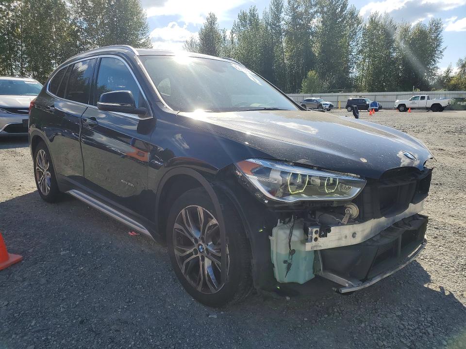 صورة رقم 4 من المزاد - 2016 BMW X1 مع VIN WBXHT3C33G5E50844