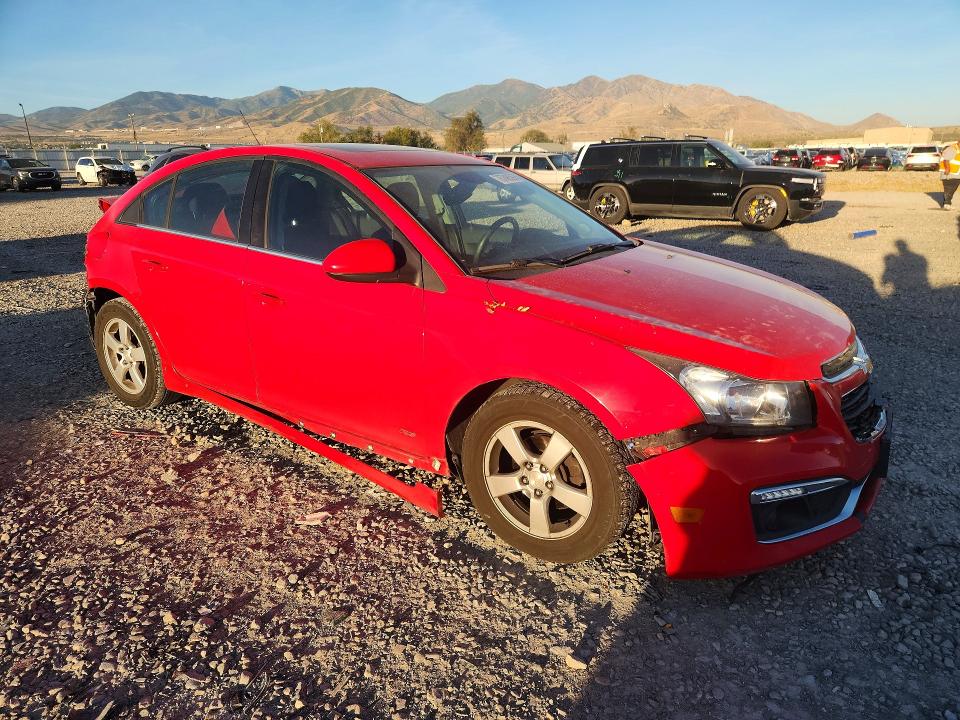 Photo 4 from auction – 2015 CHEVROLET CRUZE with VIN 1G1PC5SB7F7216471