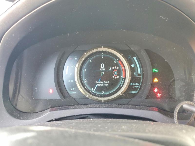 Photo 9 from auction – 2019 LEXUS IS with VIN JTHBA1D24K5089809