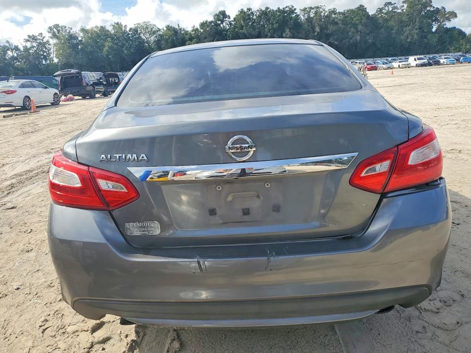Photo 6 from auction – 2017 NISSAN ALTIMA with VIN 1N4AL3AP5HN329001