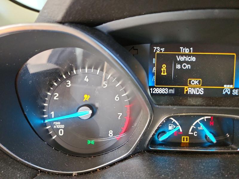 Foto 9 de la subasta – 2018 FORD ESCAPE con VIN 1FMCU9J99JUD02508