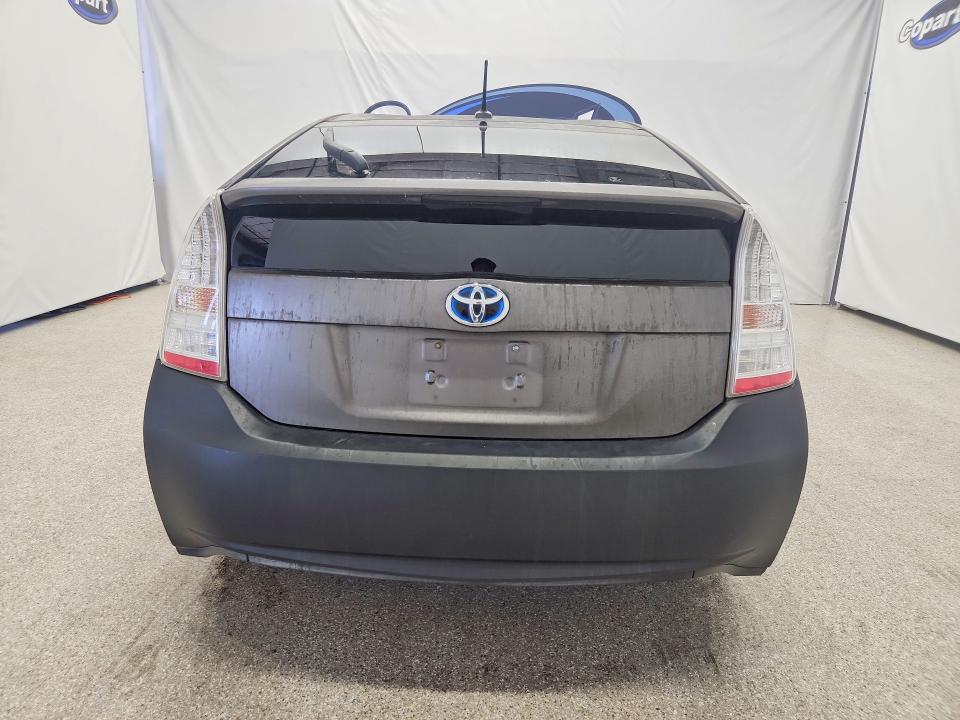 Photo 6 from auction – 2011 TOYOTA PRIUS with VIN JTDKN3DU1B0316826