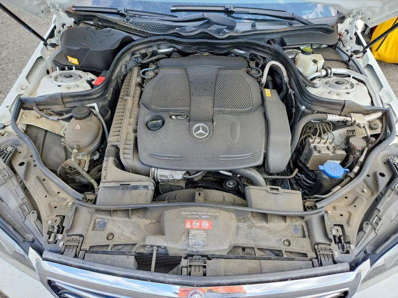 Снимка 11 от търг – 2014 MERCEDES-BENZ E с VIN WDDHF5KB4EA925675