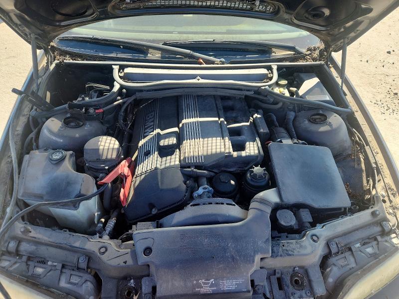 Zdjęcie 11 z aukcji – 2003 BMW 325 z VIN WBAEU33473PM57634