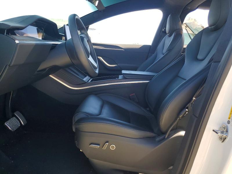 Снимка 7 от търг – 2023 TESLA MODEL X с VIN 7SAXCDE57PF425618