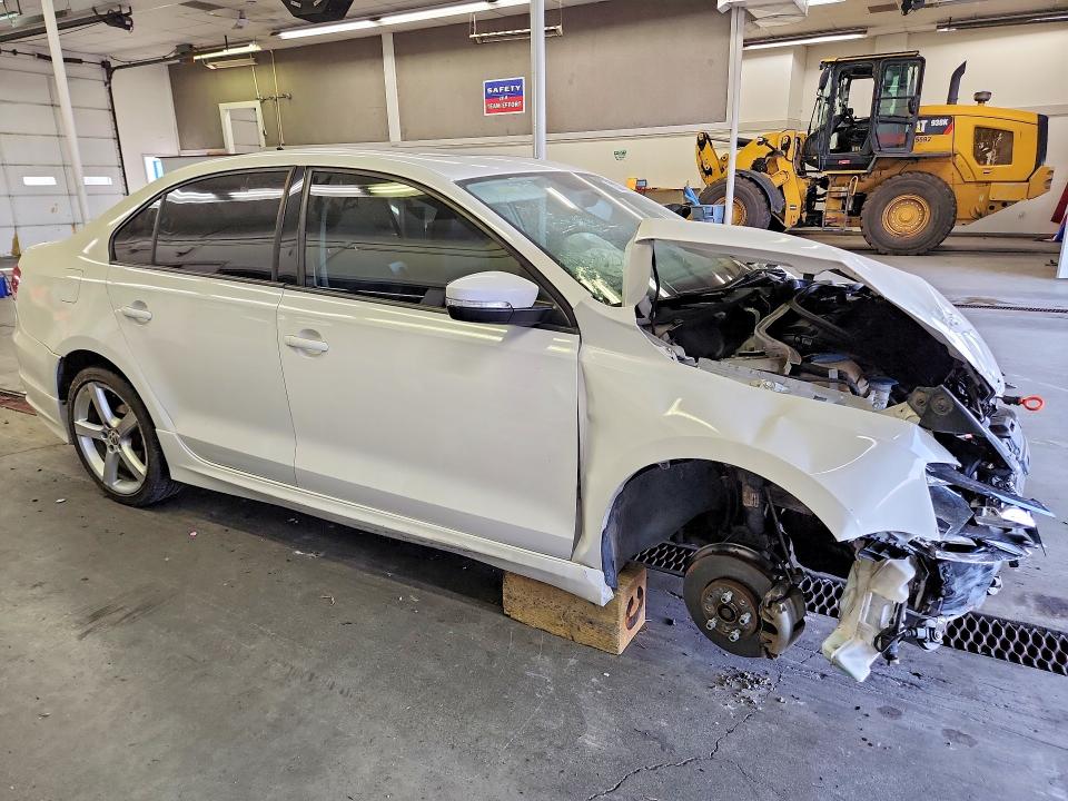 Photo 4 from auction – 2012 VOLKSWAGEN JETTA with VIN 3VWLL7AJ0CM359710