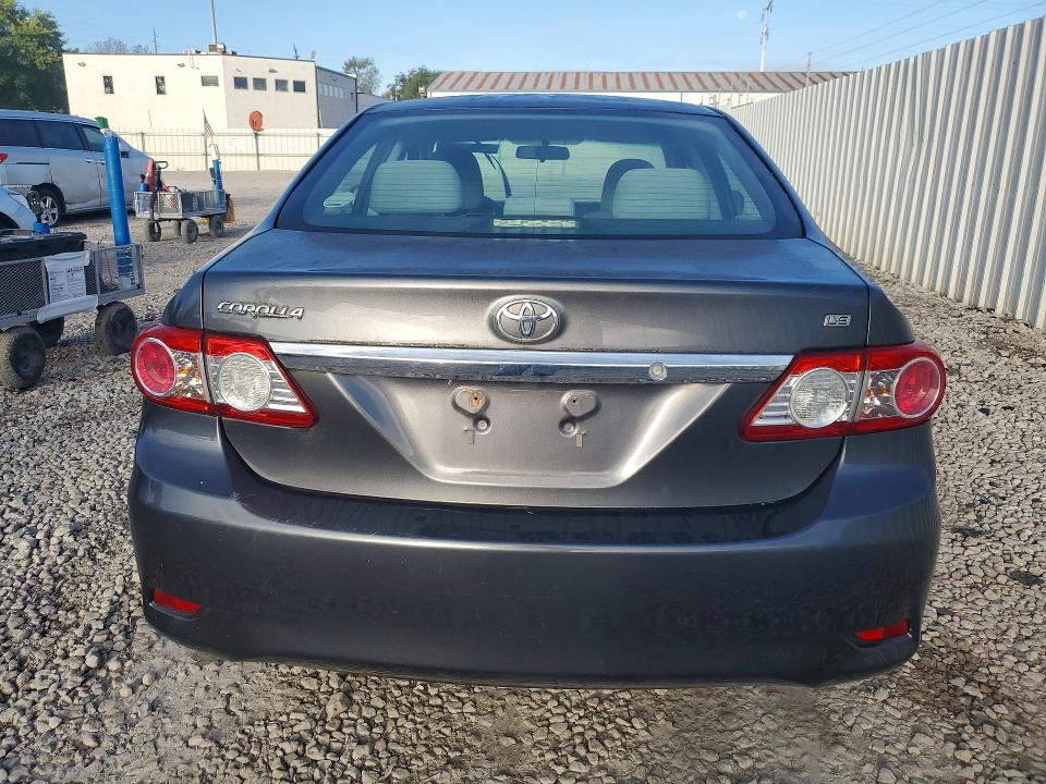 Снимка 6 от търг – 2013 TOYOTA COROLLA с VIN 2T1BU4EE2DC111606