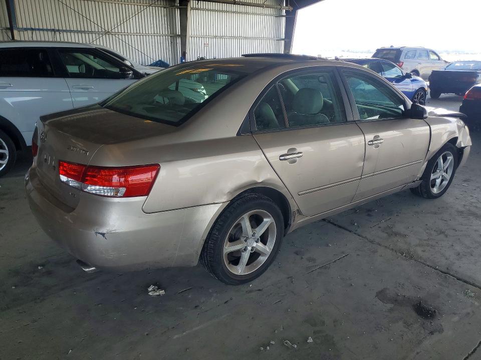 Photo 3 from auction – 2007 HYUNDAI SONATA with VIN 5NPEU46F97H165118