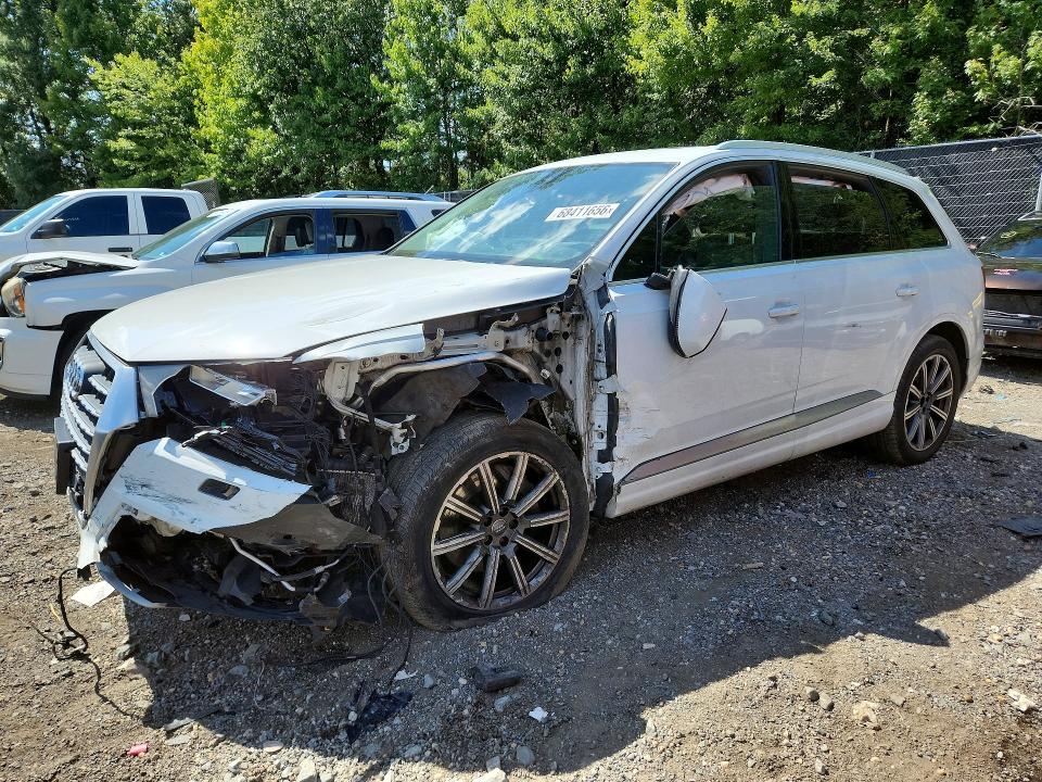 AUDI Q7 2018 с VIN WA1LAAF78JD043350 - Фото с аукциона