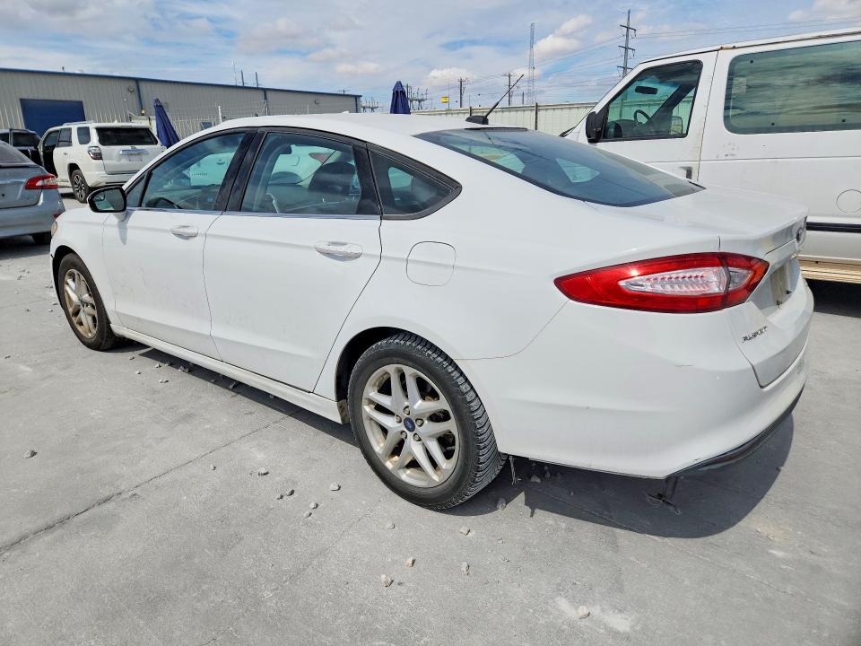 Photo 2 from auction – 2013 FORD FUSION with VIN 3FA6P0HR4DR285578