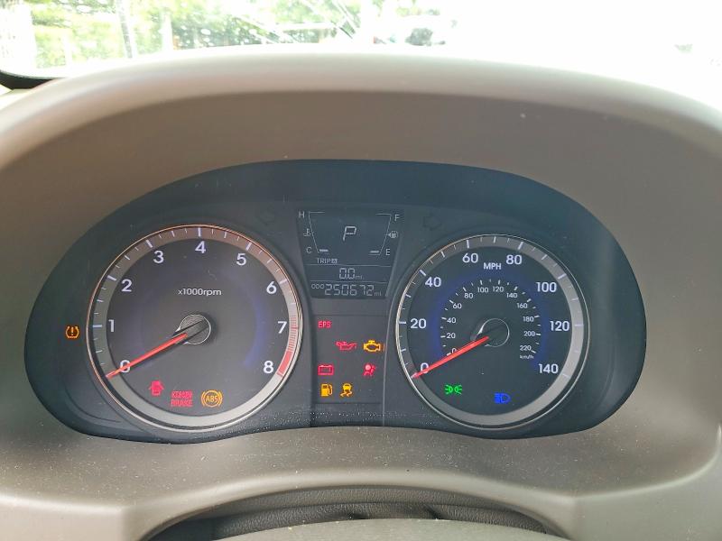 Photo 9 from auction – 2012 HYUNDAI ACCENT with VIN KMHCU4AE3CU042478