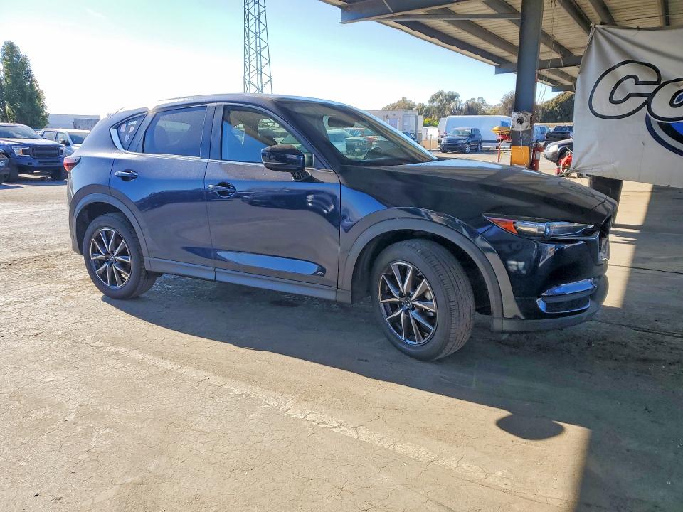 Photo 4 from auction – 2018 MAZDA CX-5 with VIN JM3KFACM1J1456958
