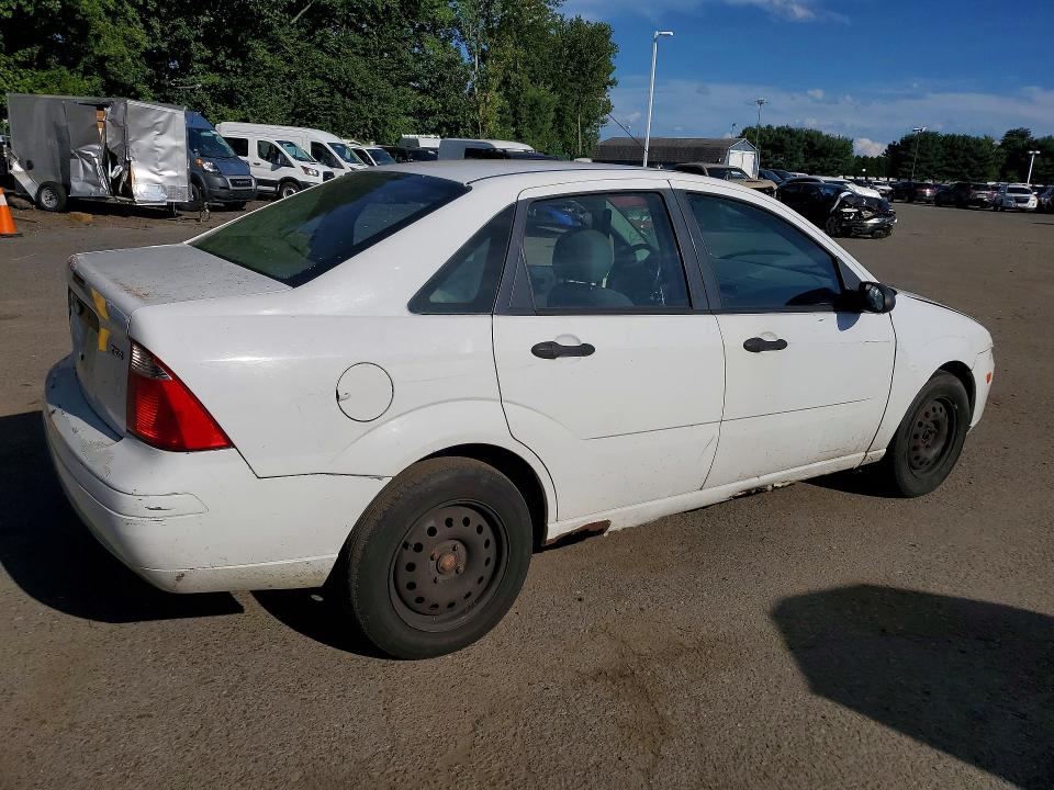 صورة رقم 3 من المزاد - 2005 FORD FOCUS مع VIN 1FAFP34NX5W222889