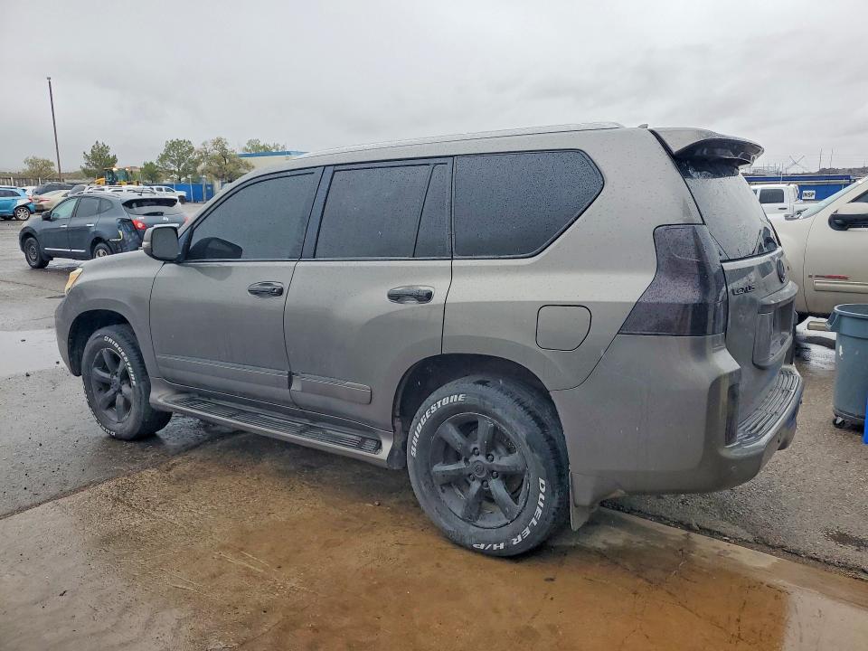 Фото 2 с аукциона – 2010 LEXUS GX с VIN JTJJM7FX8A5015207