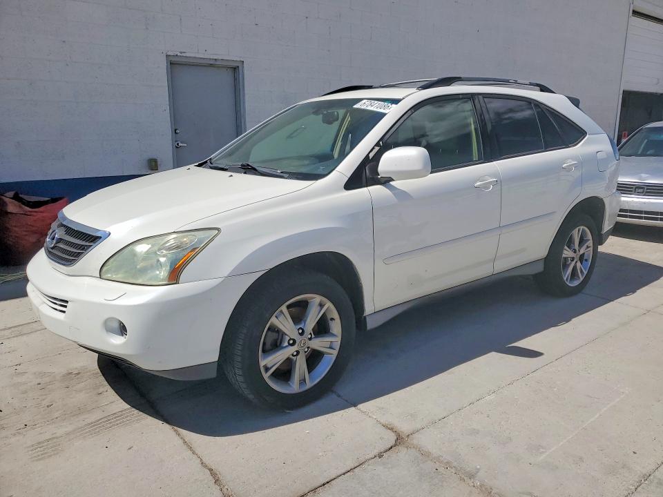 LEXUS RX 2006 مع رقم تعريف المركبة JTJHW31U960026249 - صورة من المزاد